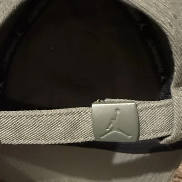 Jordan Jumpman Gray Cap - Picture 5 of 5